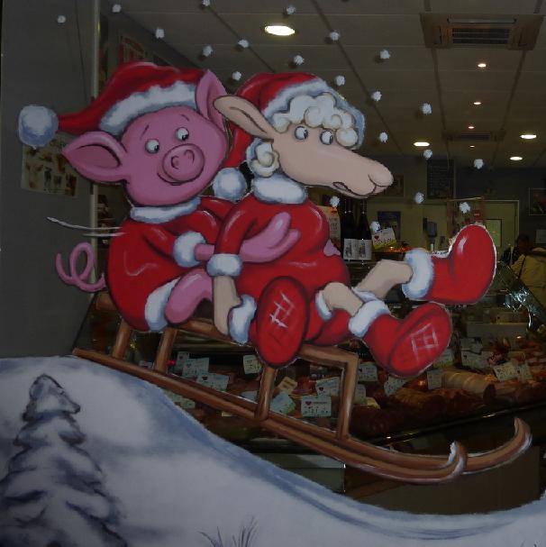 animaux animés sur vitrines pour noël Occitanie